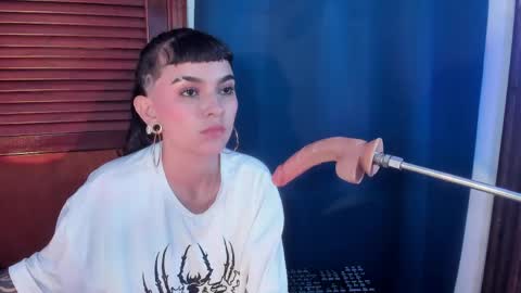 Snapshot of eimy_salome15 chatting on April 2026 07:44:01 PM eimy_salome15 online show from April 2026 07:44:01 PM