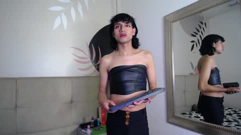 Eimyflorian online show from January 2025 11:59:02 AM