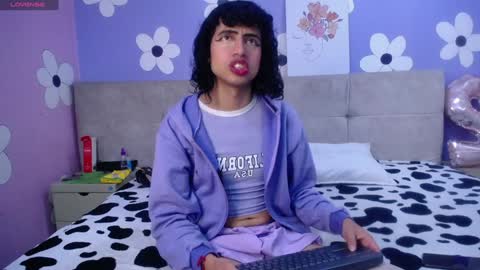 Eimyflorian online show from January 2025 11:58:02 AM