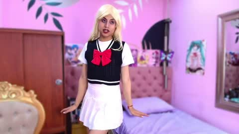 Eimyflorian online show from April 2026 10:03:01 PM