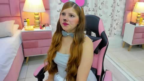 EimmyJones online show from October 2025 01:11:01 AM