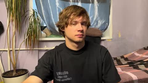 Eitan online show from October 2025 03:50:02 AM