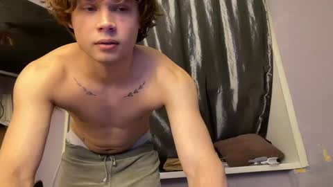 Eitan online show from November 2025 05:13:01 PM