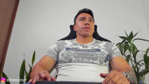 EITHAN CONOR online show from September 2025 01:49:01 AM