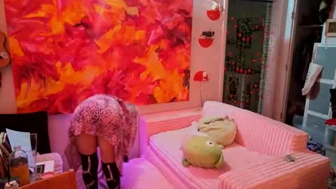 ejrabloom online show from March 2026 04:29:02 AM