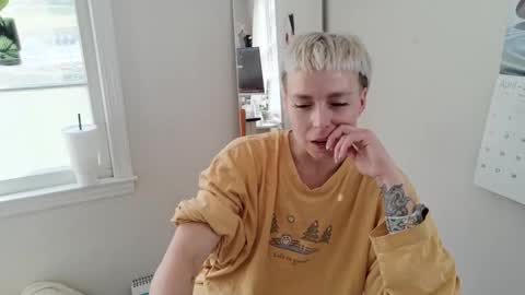 ejrabloom online show from April 2026 08:06:01 PM