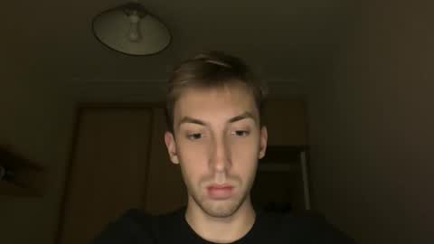 ekeremarten online show from November 2025 03:54:01 PM