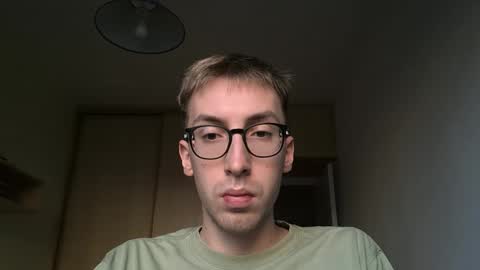 ekeremarten online show from November 2025 01:33:02 PM