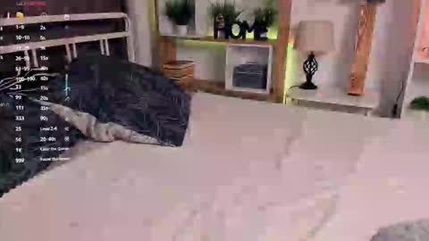 Elis 3 online show from September 2025 08:43:02 PM