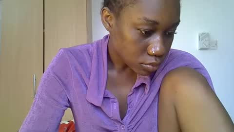 Snapshot of el_petite chatting on December 2024 09:23:01 AM petite online show from December 2024 09:23:01 AM