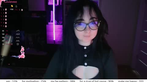 Snapshot of el_sweety chatting on March 2026 01:06:01 PM If you like it when I meow give me a thumbs up online show from March 2026 01:06:01 PM
