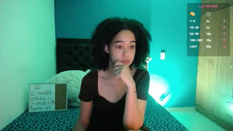 Ela  Help me reach 100 thumbs up online show from September 2025 08:59:02 AM