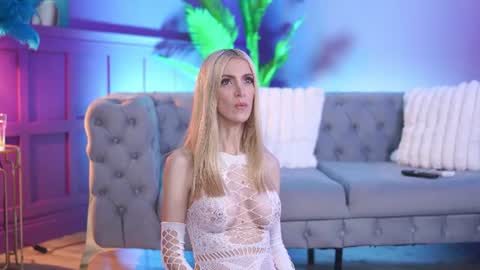 Snapshot of elablake chatting on June 2026 05:01:01 AM Ella online show from June 2026 05:01:01 AM