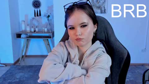 Your sweet girl online show from February 2025 10:24:01 PM