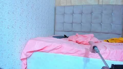 Ela  online show from December 2024 08:33:02 AM