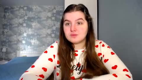 Elanis online show from February 2025 10:54:02 AM