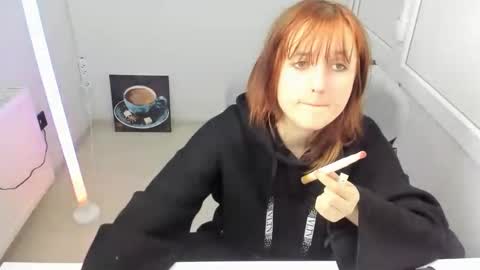 Snapshot of elara_muse chatting on May 2026 07:03:01 AM Evie online show from May 2026 07:03:01 AM