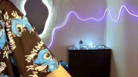 elastikiss online show from February 2026 03:12:01 PM