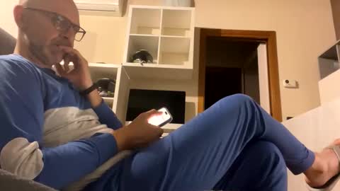 Eldiablo844 online show from September 2025 07:17:02 PM