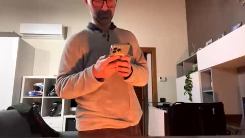 Eldiablo844 online show from December 2025 05:53:01 PM