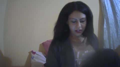 Isabella online show from October 2025 03:01:01 PM