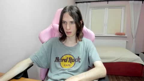 eleganc3 online show from September 2025 09:37:01 PM