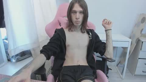 eleganc3 online show from March 2026 07:01:01 AM