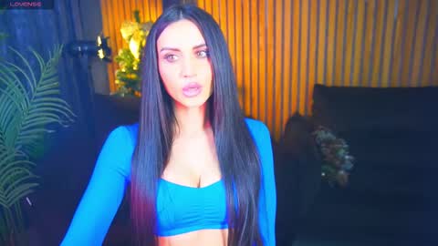 Snapshot of elegant_mysterious chatting on January 2026 10:58:02 PM elegant_mysterious online show from January 2026 10:58:02 PM