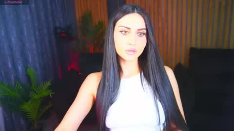 Snapshot of elegant_mysterious chatting on January 2026 09:24:01 PM elegant_mysterious online show from January 2026 09:24:01 PM