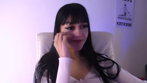  Elektra Sky  online show from February 2025 05:18:01 PM