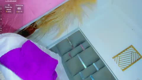 Snapshot of elektraa_foxx_ chatting on July 2026 10:39:01 AM Elecktra online show from July 2026 10:39:01 AM