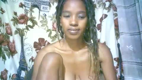 elenah013 online show from December 2024 09:54:02 AM