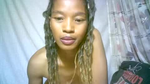 elenah013 online show from February 2025 02:04:02 PM
