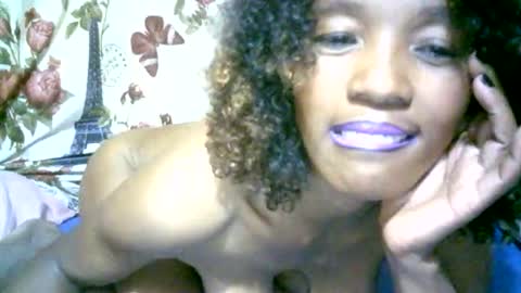 elenah013 online show from September 2025 07:21:02 AM