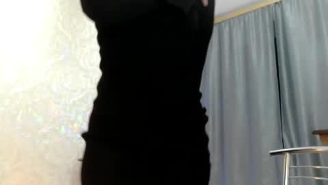 elenaza online show from January 2025 06:56:02 PM