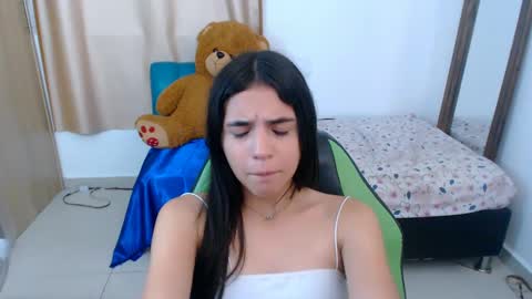 agnes online show from March 2025 09:20:01 PM