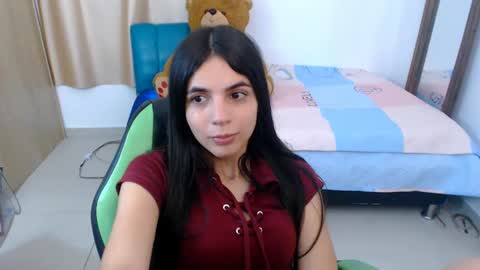 agnes online show from March 2025 06:26:02 PM