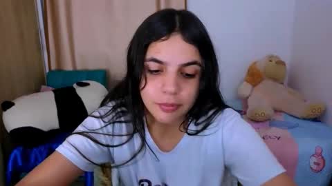 agnes online show from October 2025 08:44:01 PM