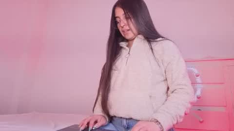 Snapshot of elenna_salvatoree chatting on July 2026 10:16:02 PM Elena online show from July 2026 10:16:02 PM