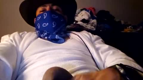 Snapshot of elgallo1223 chatting on June 2026 06:16:02 AM elgallo1223 online show from June 2026 06:16:02 AM