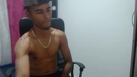 elherrero2024 online show from December 2024 02:38:01 AM