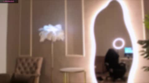 Eli online show from September 2025 08:41:01 PM