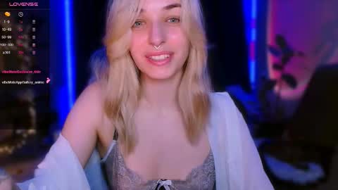 Eli online show from October 2025 08:18:01 PM