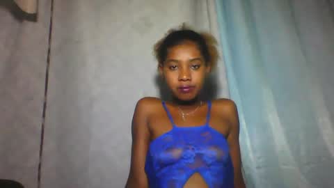 Snapshot of elia011 chatting on February 2025 07:10:02 PM elia011 online show from February 2025 07:10:02 PM