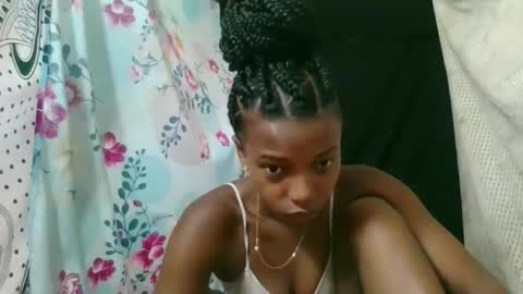 Snapshot of elia011 chatting on February 2026 06:20:02 AM elia011 online show from February 2026 06:20:02 AM