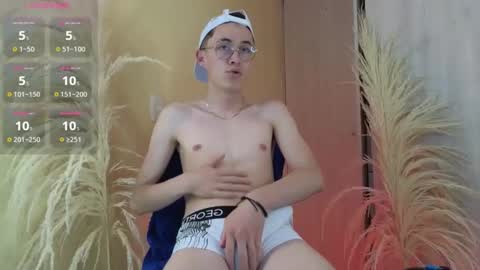 Elian online show from January 2025 02:08:02 PM