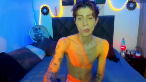 eliann_adam online show from December 2025 09:25:01 AM