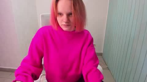 elieiza_xo online show from September 2025 02:49:02 AM