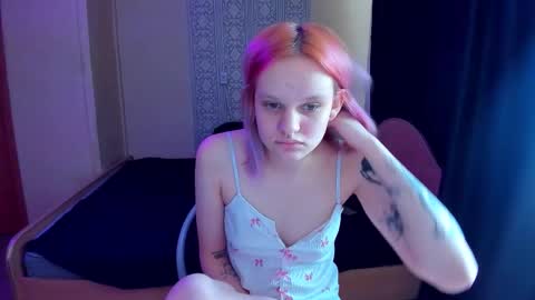 elieiza_xo online show from February 2026 09:30:01 AM