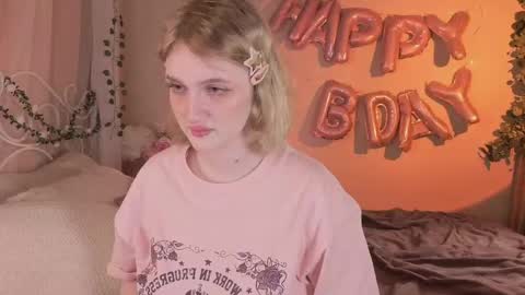 Ellie online show from April 2026 05:29:02 AM